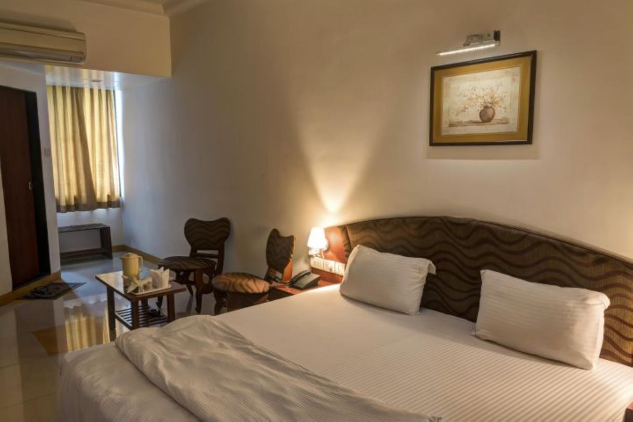 Blue Diamond The Hotel Korba Extérieur photo
