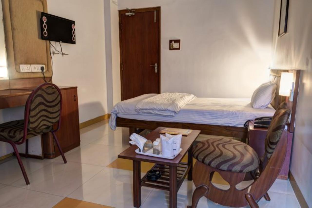 Blue Diamond The Hotel Korba Extérieur photo